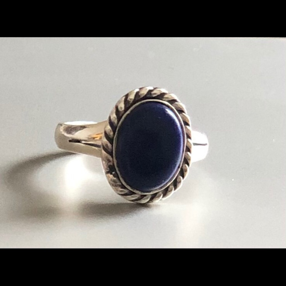 Lapis Lazuli silver ring - Picture 1 of 3